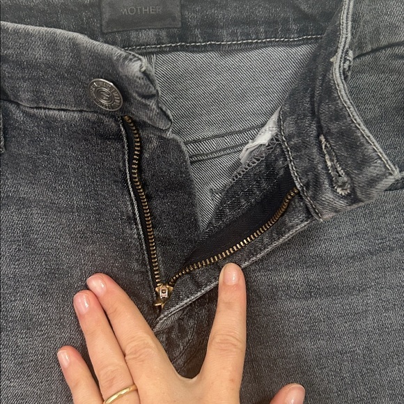 Mother High Waist Looker Ankle Chew Jean in Scene Of The Crime Washed Grey sz 25 - Picture 10 of 12